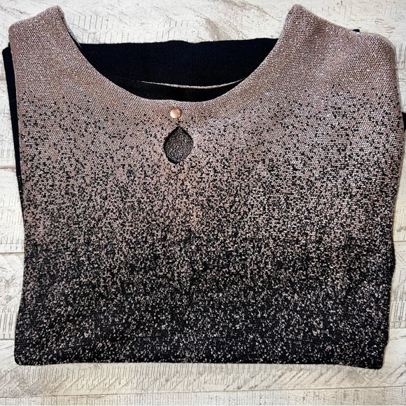 *FINAL SALE* 
Medium Quarter Sleeve Rose Gold Sparkle Sweater - Picture 2 of 5